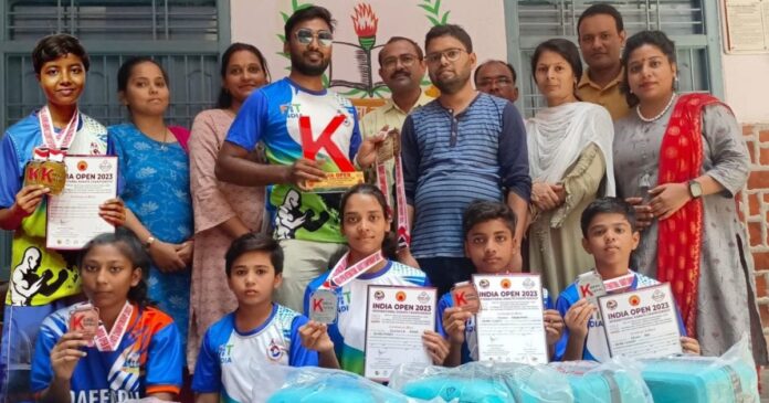 नालंदा के 17 खिलाड़ियों का जलवा, अंतर्राष्ट्रीय कराटे चैंपियनशिप में 18 मेडल पर कब्जा