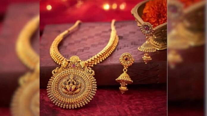 Ranchi Gold Rate:चांदी 700 रुपए प्रति किलो और सोना प्रति 10 ग्राम सौ रुपए उछले