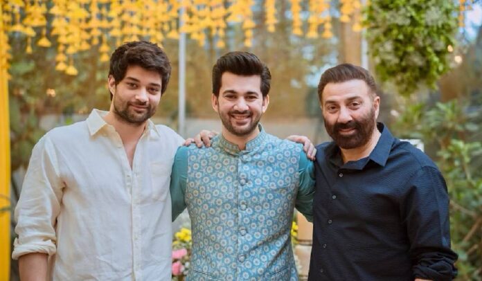 सनी देओल के बेटे करण ने दादा धर्मेंद्र संग धमाकेदार डांस की पहले से की थी तैयारी