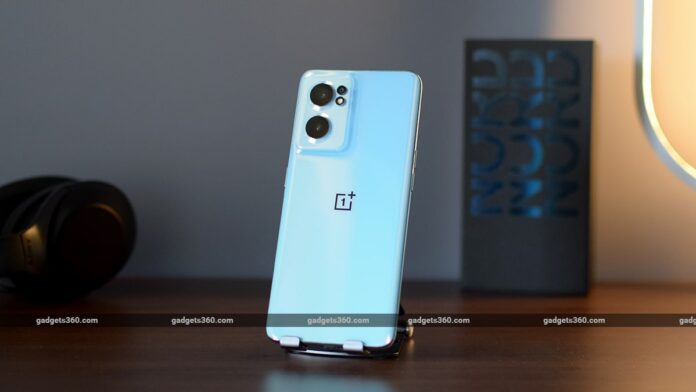 OnePlus Nord CE 3 की लाइव इमेज हुईं लीक, कैसा दिखता है वनप्‍लस का नया स्‍मार्टफोन? जानें