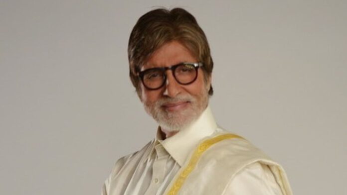 Amitabh Bachchan ने बारिश में गुलाब बेच रही बच्ची की ऐसे की मदद, बिग बी ने फिर जीता लोगों का दिल