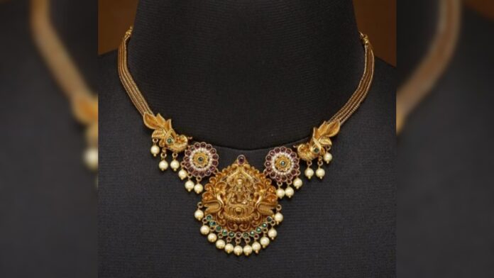 Ranchi Gold Rate: सोने 100 रुपए सस्ता जबकि चांदी 200 रुपए, जानें आज के रेट