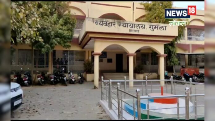 Gumla: नाबालिग के साथ गैंग रेप मामले में 2 किशोर को उम्रकैद