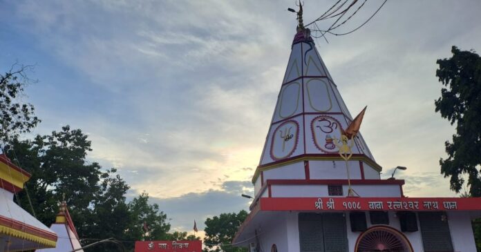 पुत्र प्राप्ति के लिए प्रसिद्ध है गोड्डा का यह शिव मंदिर, तीन शिवलिंग की होती है पूजा