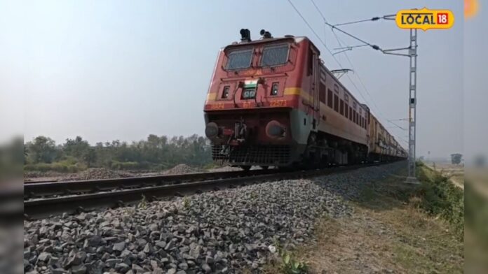 भारी बारिश ने उत्तर रेलवे के इन ट्रेनों की रफ्तार थामी, कई ट्रेनें रद्द