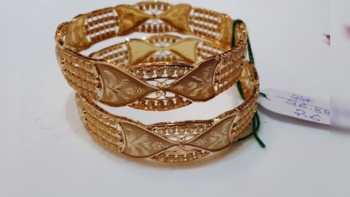 Ranchi Gold Rate: सोने के भाव में उछाल, चांदी फिसली, जानें ताजा रेट