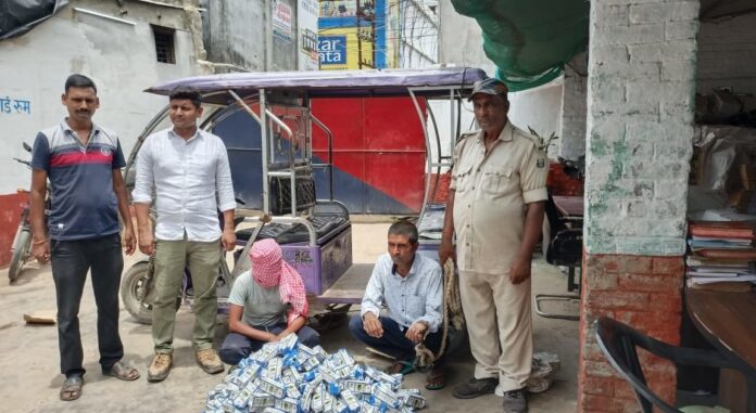 गोपालगंज में तस्कर लगातार बदल रहे ट्रेंड,अब ई-रिक्शा से इधर-उधर की जा रही शराब