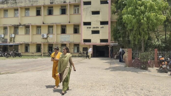 वीर कुंवर सिंह विश्विद्यालय के स्नातक पार्ट-1 के छात्र ध्यान दें...1 अगस्त से शुरू होगी परीक्षा, देखें शेड्यूल 