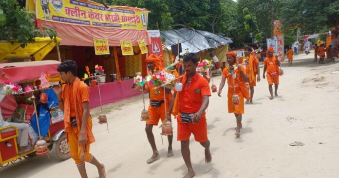 बोल बम का नारा क्यों लगाते कांवड़िए? जानें इस सिद्ध मंत्र की अध्यात्मिक शक्ति