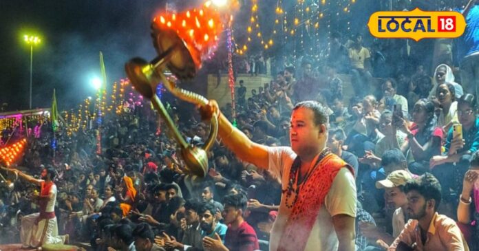 पटना में गंगा आरती देख भाव विभोर हुए लोग, बोले- महाआरती से मिलता है सुकून