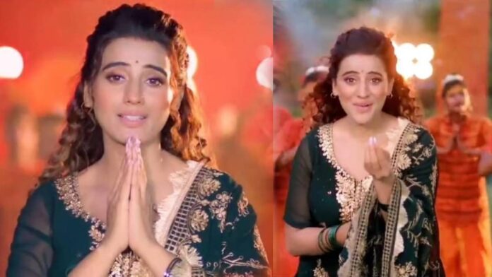 सावन के महीने में भोले को मनाने निकलीं अक्षरा सिंह, VIDEO देख कहेंगे- हर हर महादेव