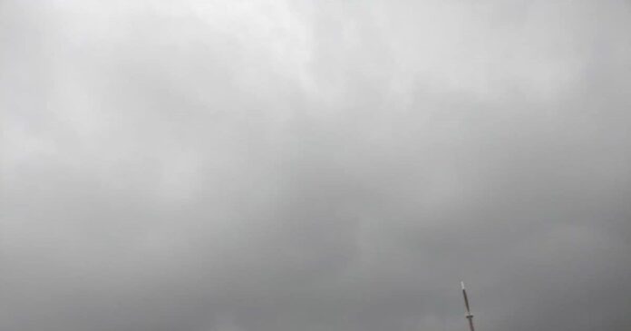 Bihar Weather: बिहार में मानसून का हल्लाबोल! आज 9 जिलों में भारी बारिश का अलर्ट