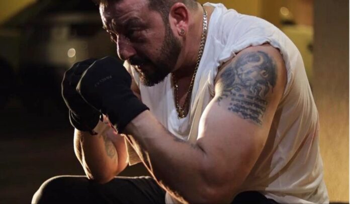 Sanjay Dutt ने सावन में घर पर की भगवान शंकर की पूजा, भक्ति में लीन दिखे एक्टर