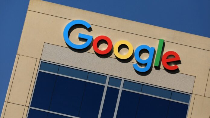 Google ने CCI पर लगाया Amazon के बिजनेस को बढ़ावा देने का आरोप