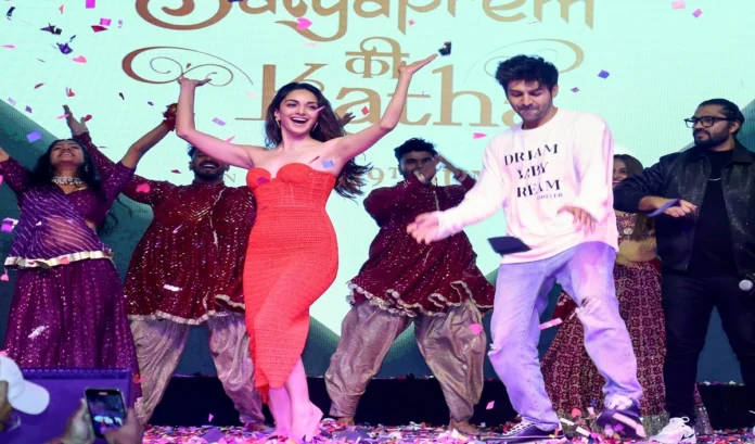 Kartik Aaryan and Kiara Advani
