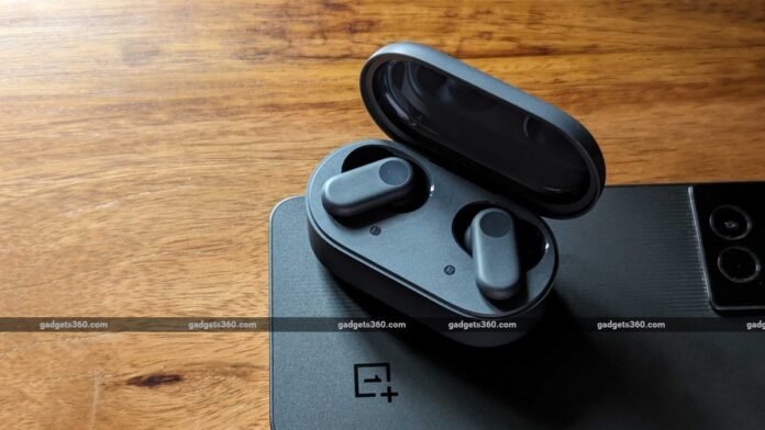 OnePlus Nord Buds 2R: 38 घंटे बैटरी बैकअप, IP55 रेटिंग, Dolby Atmos के साथ Nord Buds 2R मात्र इतने रुपये में लॉन्च!
