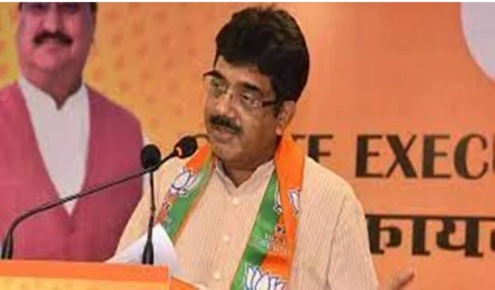 President Sadanand Mhalu Shet Tanavade