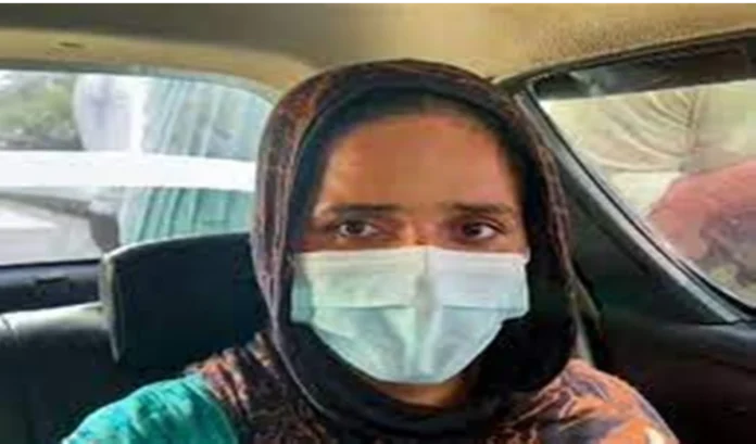  Seema Gulam Haidar