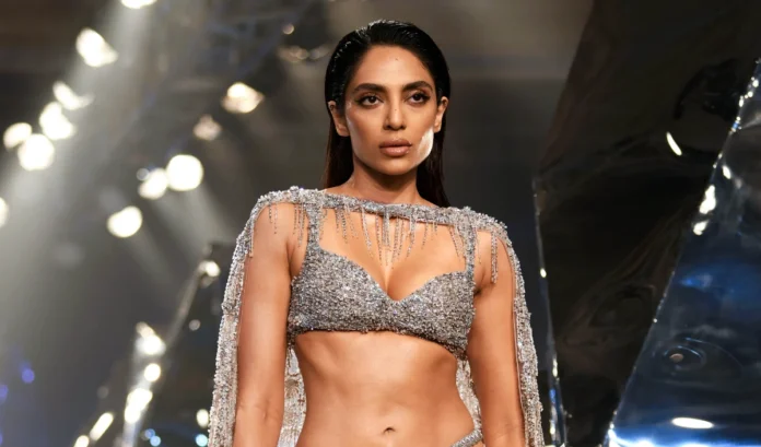 Sobhita Dhulipala 