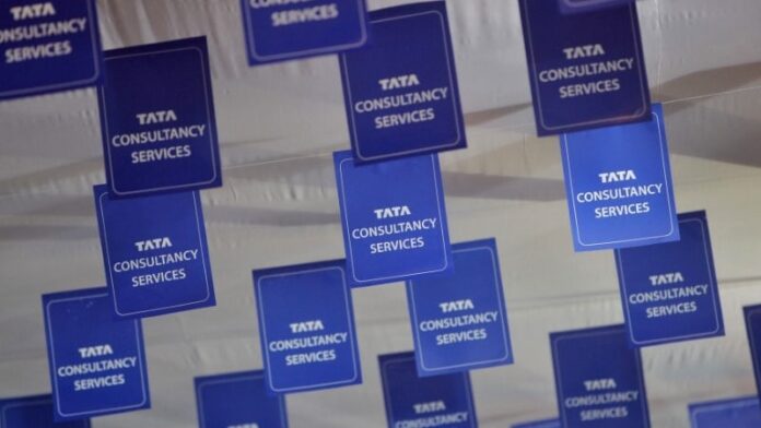 TCS का प्रॉफिट 17 प्रतिशत बढ़कर 11,704 करोड़ रुपये, नई टेक्नोलॉजी पर कंपनी का फोकस
