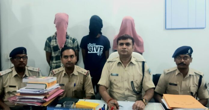 घर में रोज दूध देने आता था युवक,मौका पाते ही लाखों के गहने कर दिया गायब