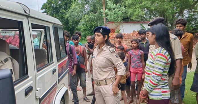 मदद पहुंचाने के मामले में बेगूसराय डायल 112 की टीम बिहार में नंबर वन