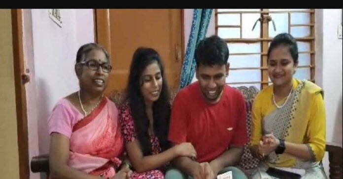 डॉक्टर बनने का ऐसा जुनून,इंजीनियर ने 18 लाख का पैकेज छोड़ MBBS में लिया एडमिशन