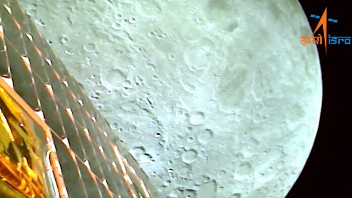 Chandrayaan-3 Updates : चांद के और करीब पहुंचा चंद्रयान-3, Video बनाया, दिखे हरे-नीले रंग के गड्ढे