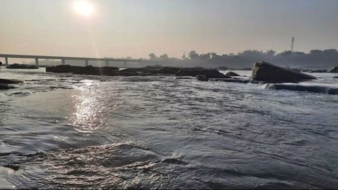 Alert sounded after rivers swell in East Singhbhum, Jharkhand